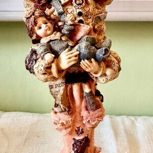 Boyd’s Bears 28204 Serenity-The Mother’s Angel Figurine Folkstone Collection